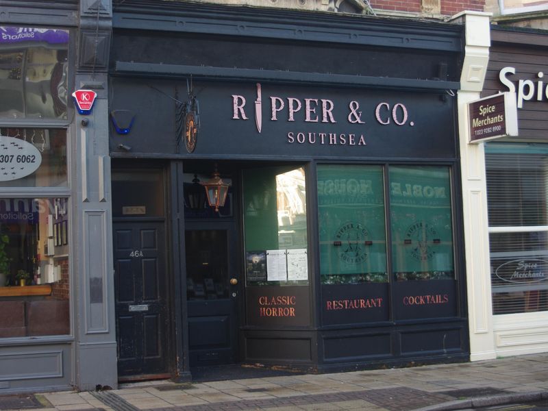 Ripper & Co.. (Pub, External, Key). Published on 28-11-2024