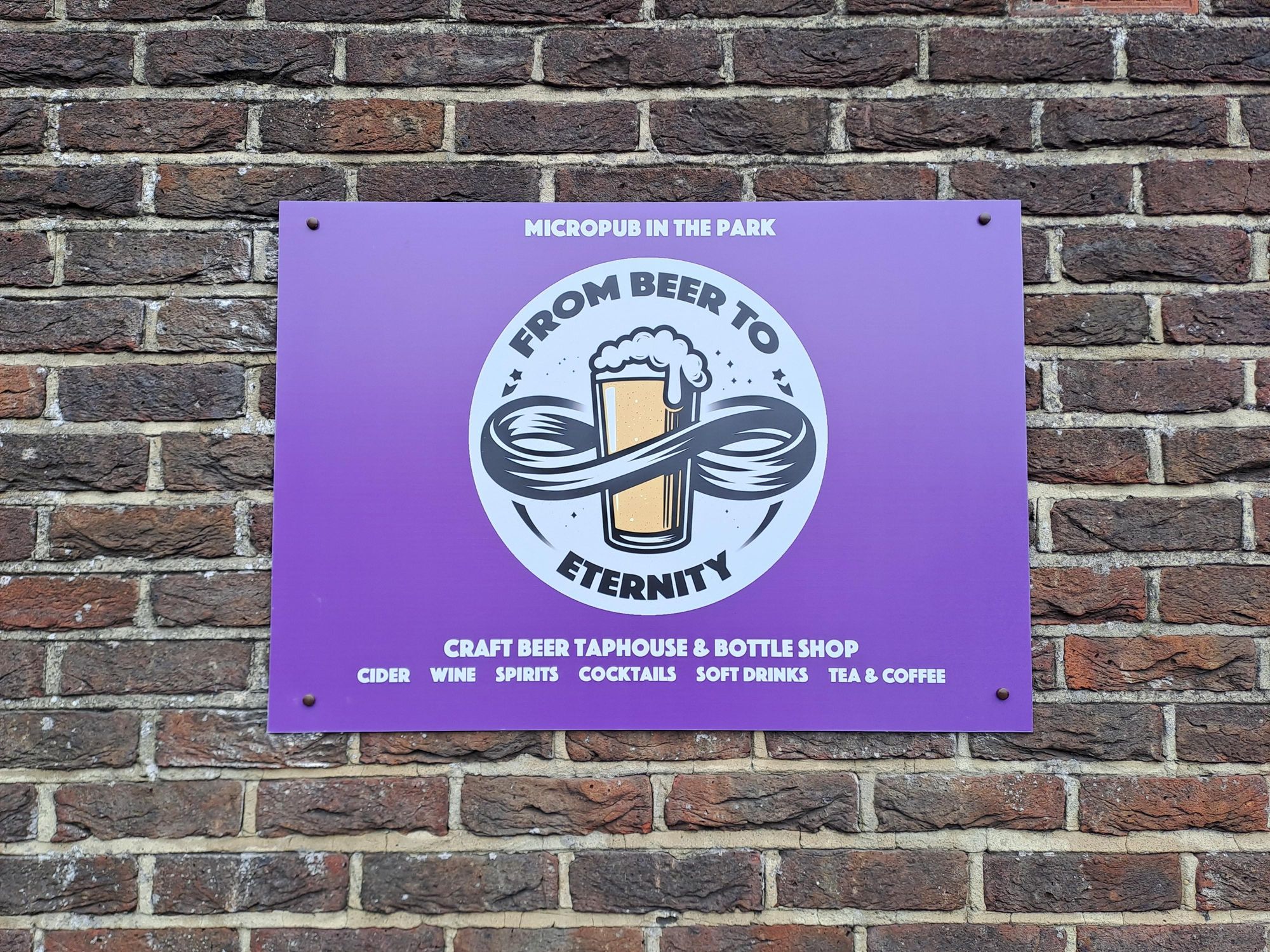 Pub Sign. (Pub, External, Sign). Published on 22-04-2025