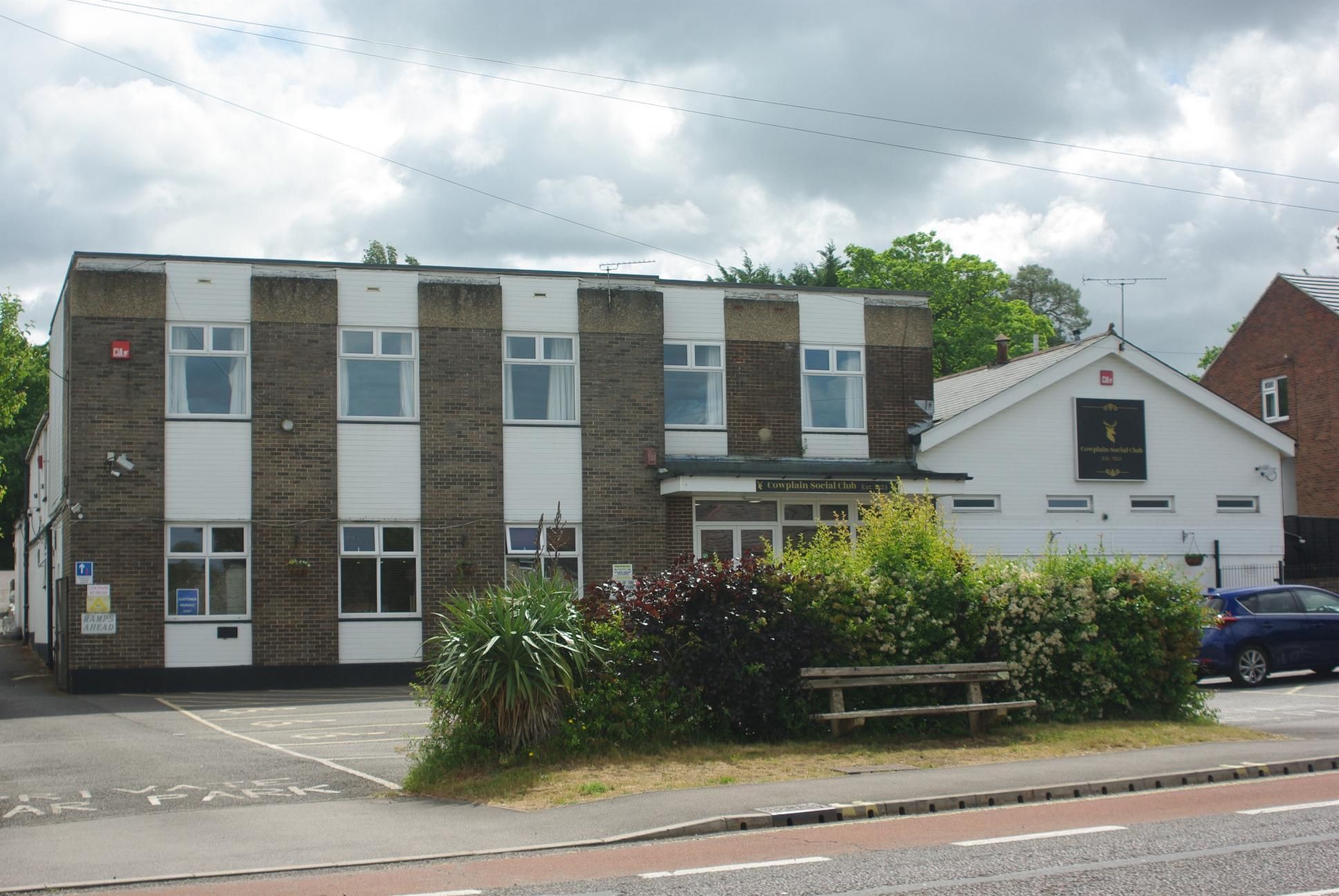 Cowplain Social Club. (Pub, External, Key). Published on 29-05-2025