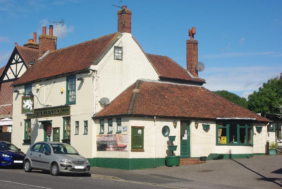 Pub. (Pub). Published on 15-09-2017