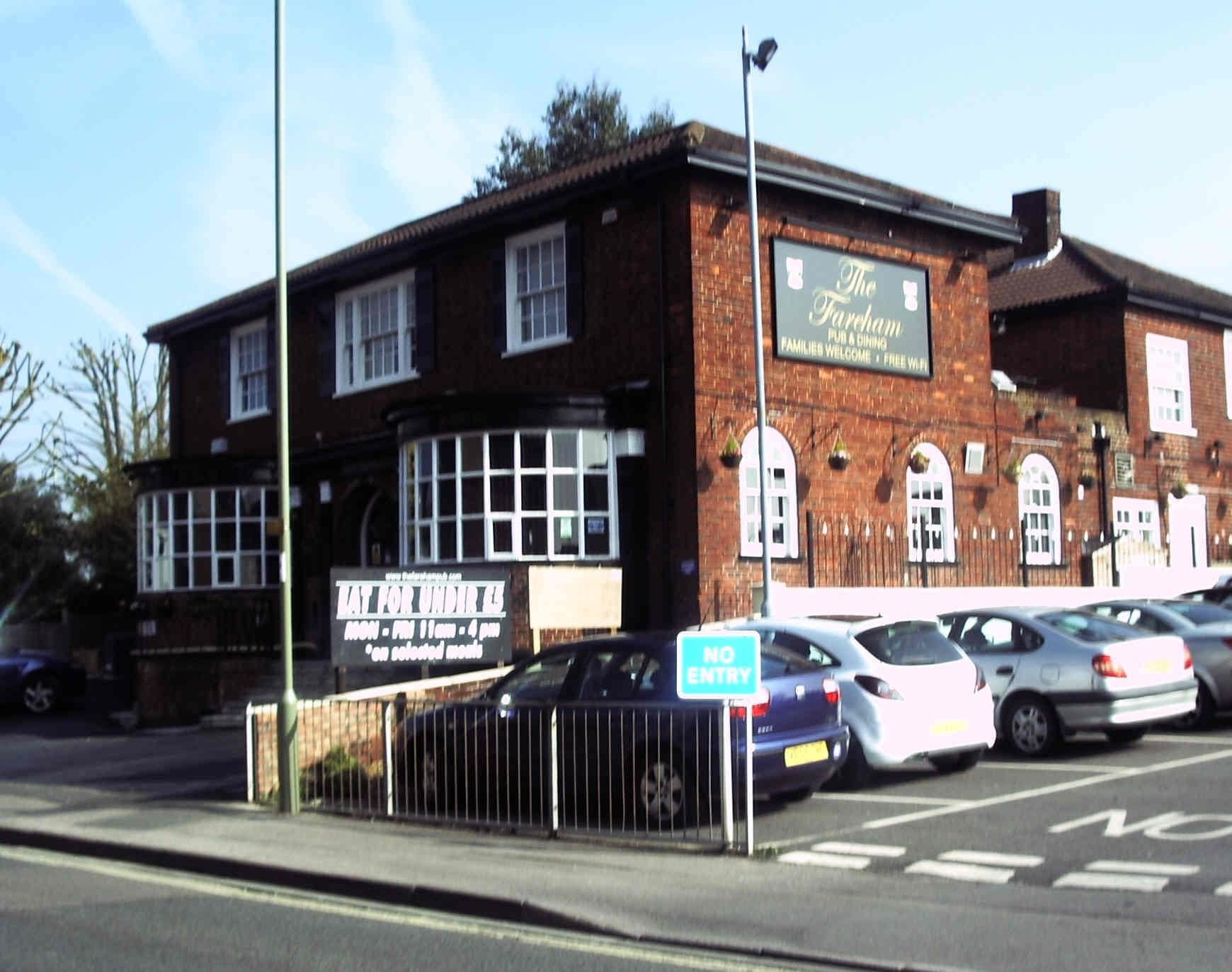 Fareham. (Pub). Published on 20-03-2015