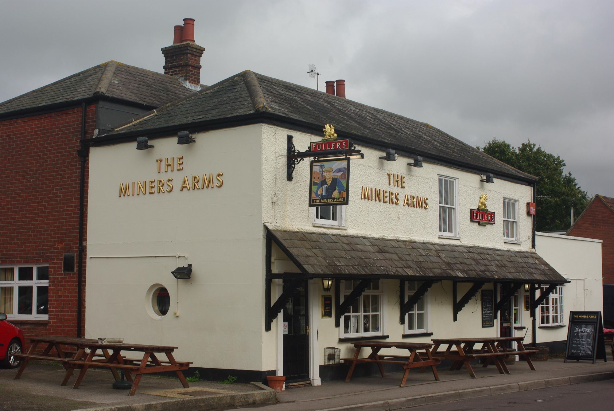 Miners Arms. (Pub). Published on 26-10-2013