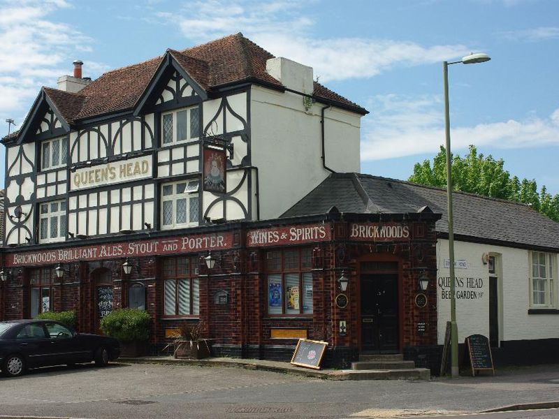 The Queens Head. (Pub, External, Key). Published on 05-05-2022