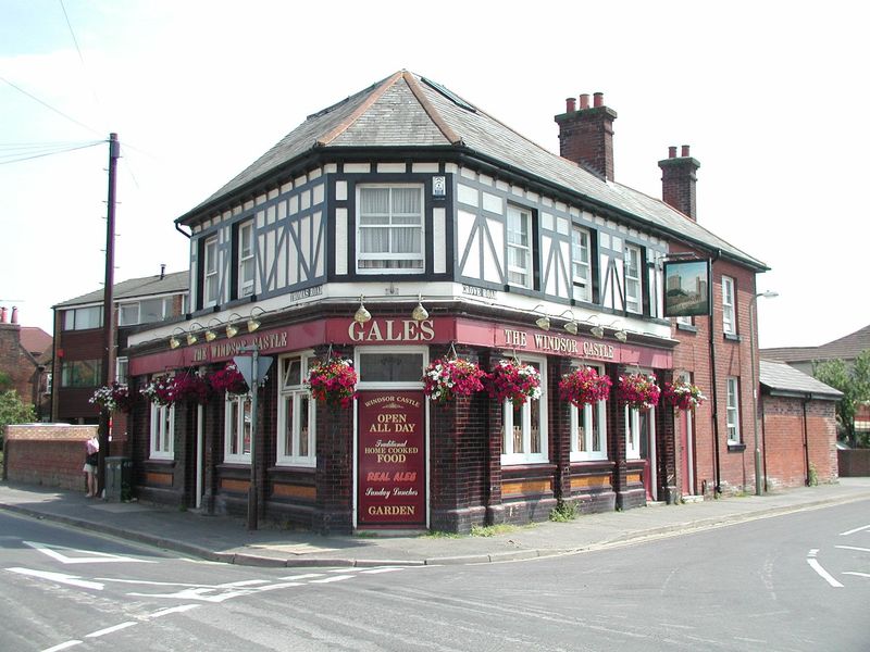 The Windsor Castle. (Pub). Published on 22-10-2013