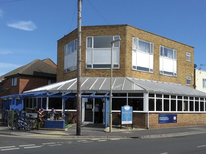 Lily's Bar. (Bar, Key). Published on 26-05-2019