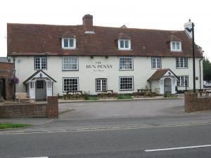Pub. (Pub). Published on 03-05-2016
