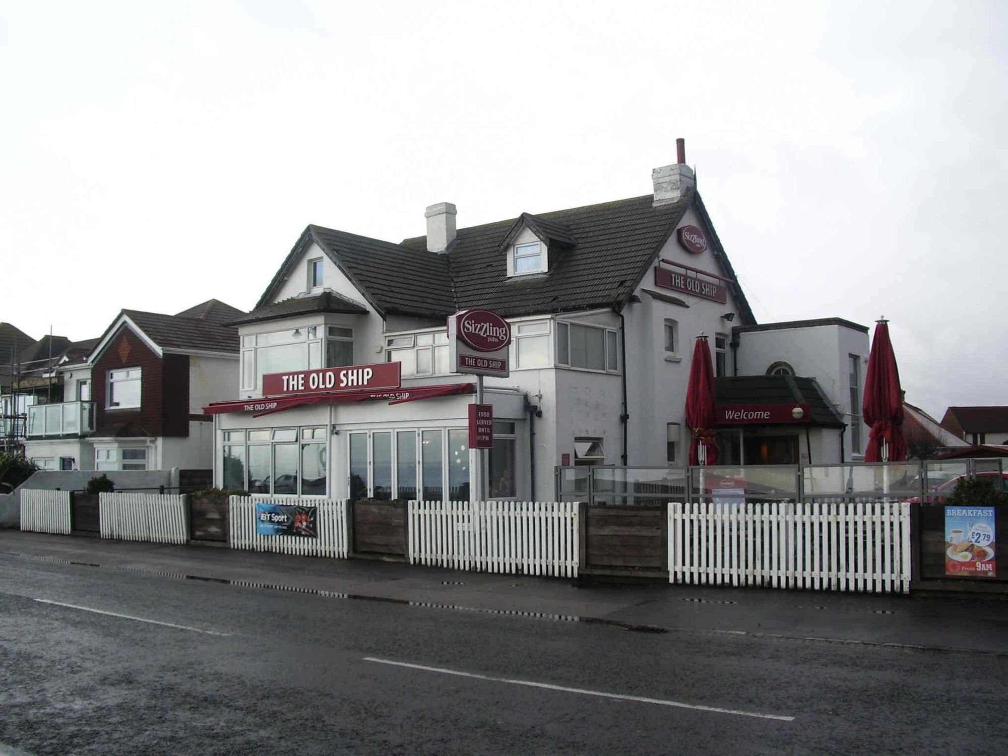 The Old Ship. (Pub). Published on 13-10-2015