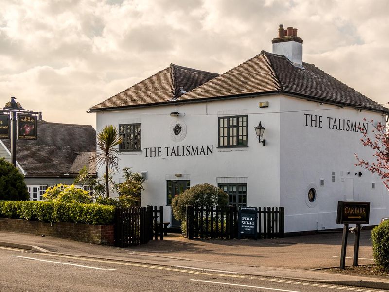 Pub. (Pub, Key). Published on 01-01-2018