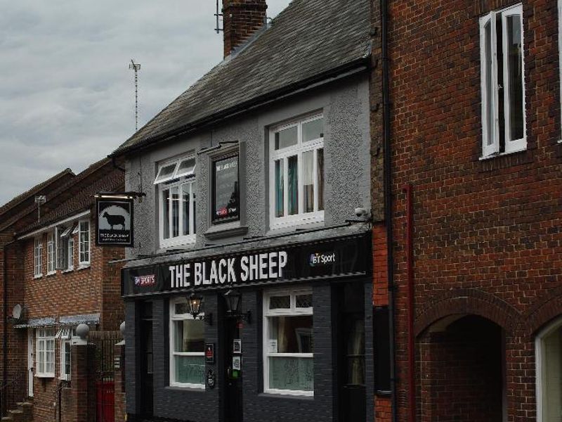 The Black Sheep. (Pub, External, Key). Published on 20-07-2018 