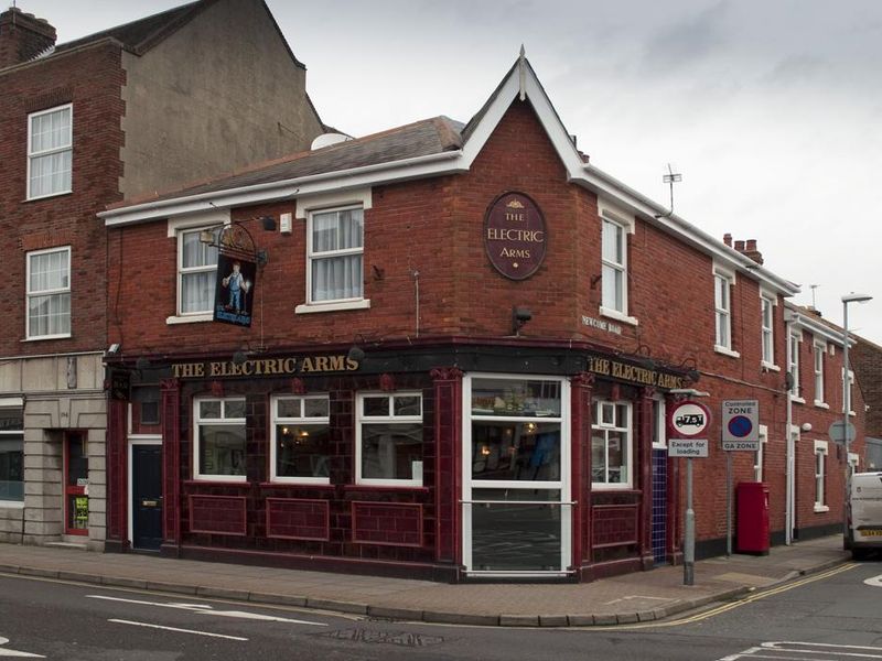 Pub. (Pub). Published on 30-08-2017