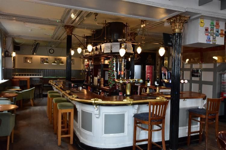 Bar Counter. (Pub, Bar). Published on 10-07-2018