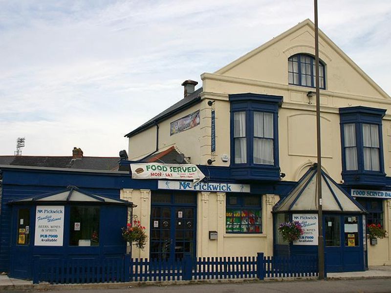Pub. (Pub). Published on 06-09-2017