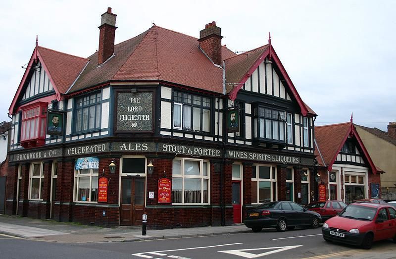 Pub. (Pub). Published on 31-08-2017