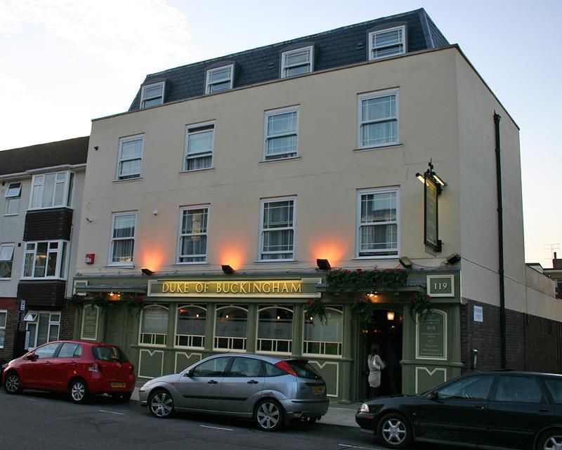 Pub. (Pub). Published on 30-08-2017
