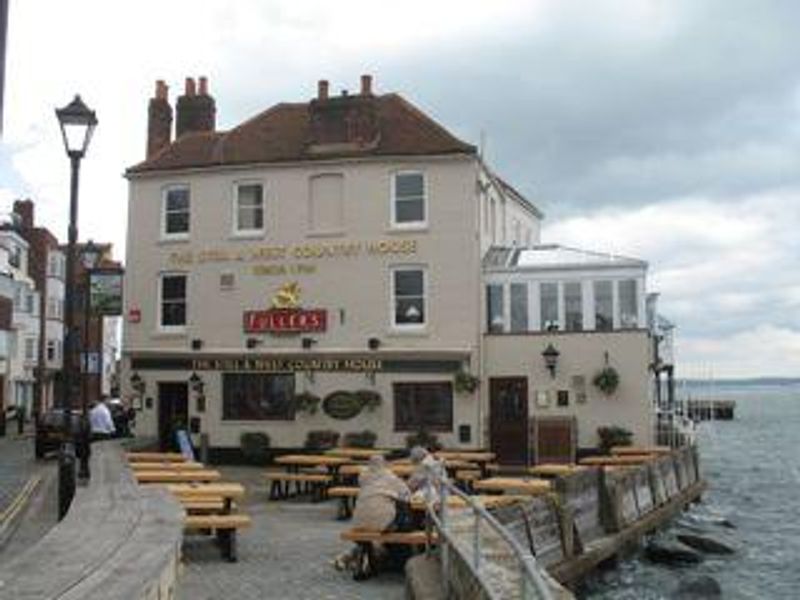 The Still & West Country House. (Pub). Published on 20-10-2013