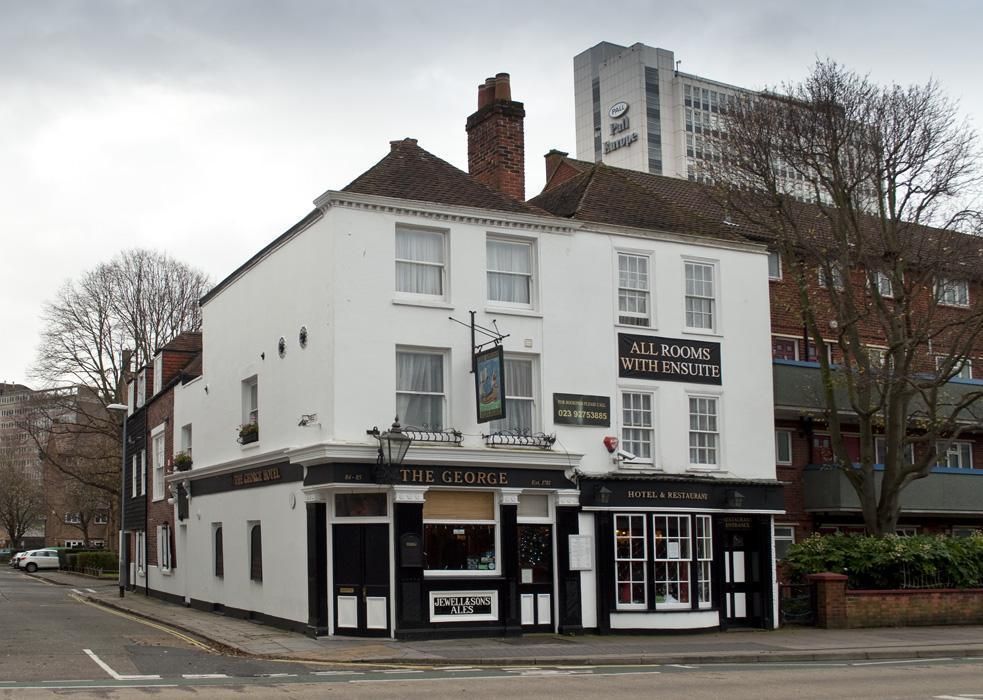 Pub. (Pub). Published on 28-08-2017
