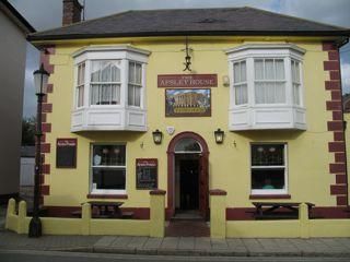 The Apsley House. (Pub). Published on 11-10-2013