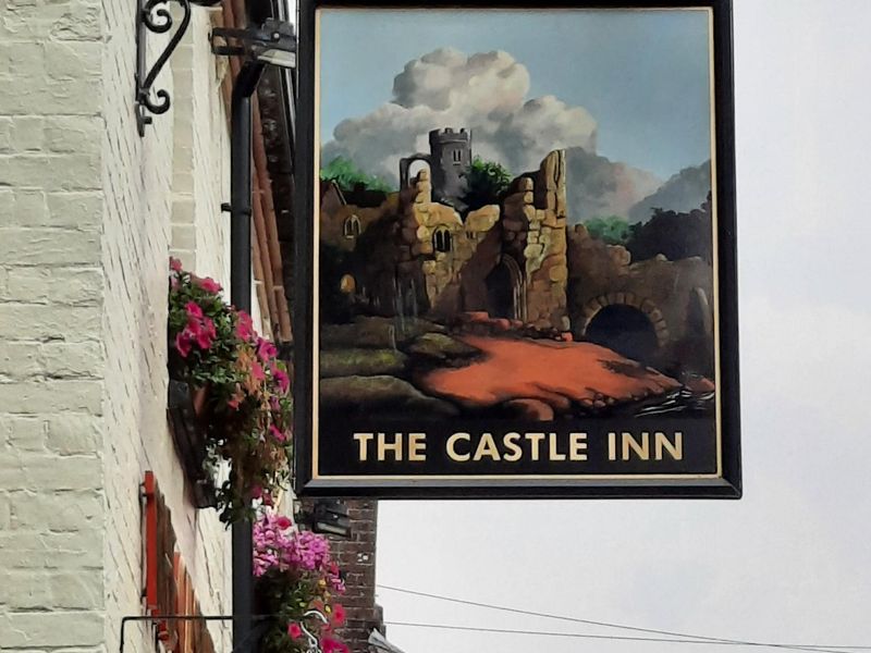 Pub Sign. (External, Sign). Published on 18-08-2022