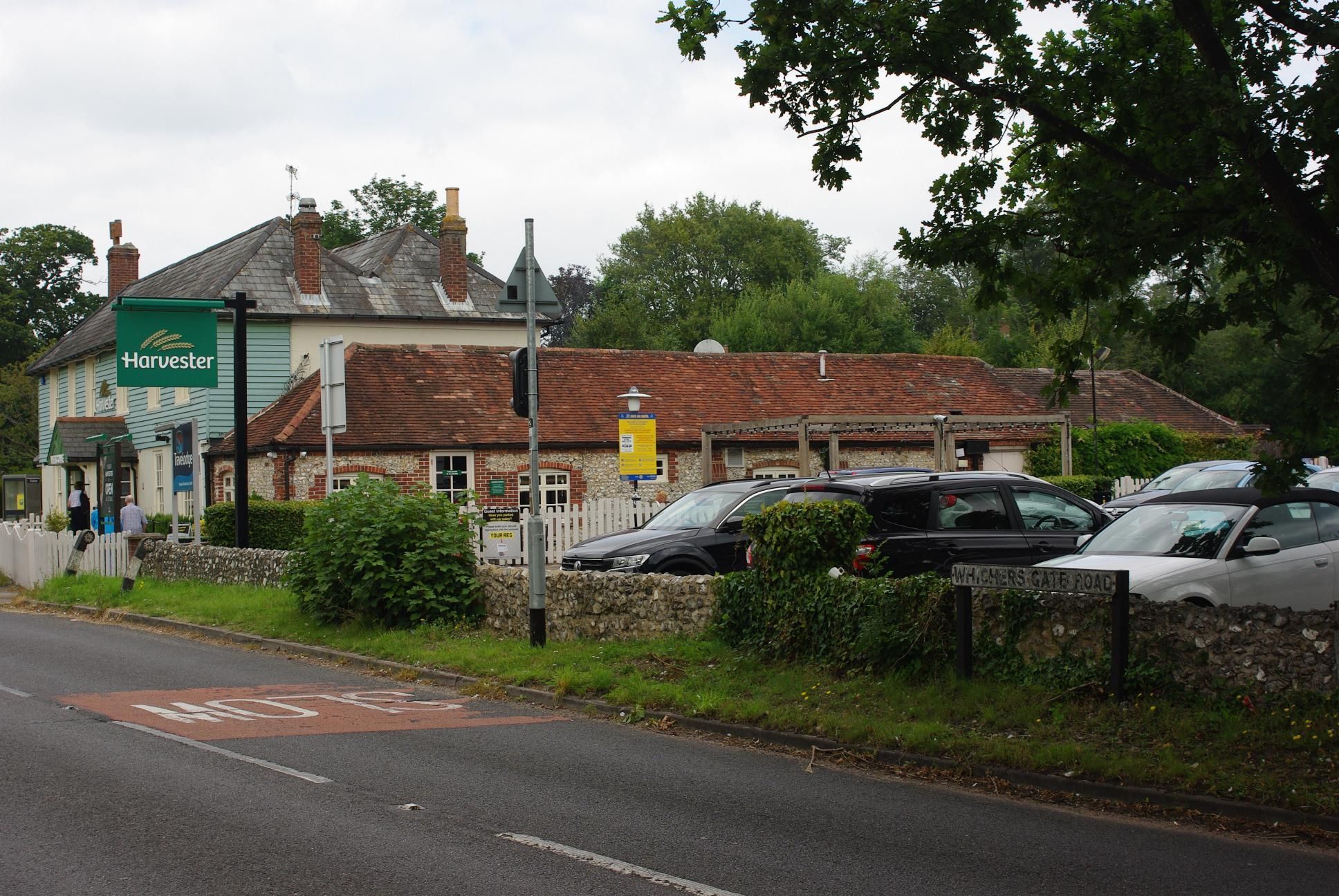 Pub. (Pub, External, Key). Published on 16-08-2021