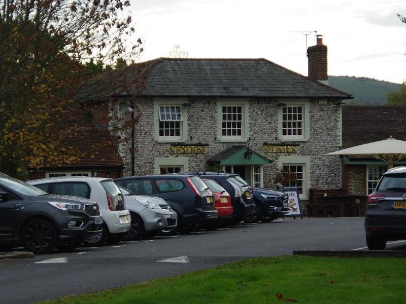 Pub. (Pub, Key). Published on 04-11-2018