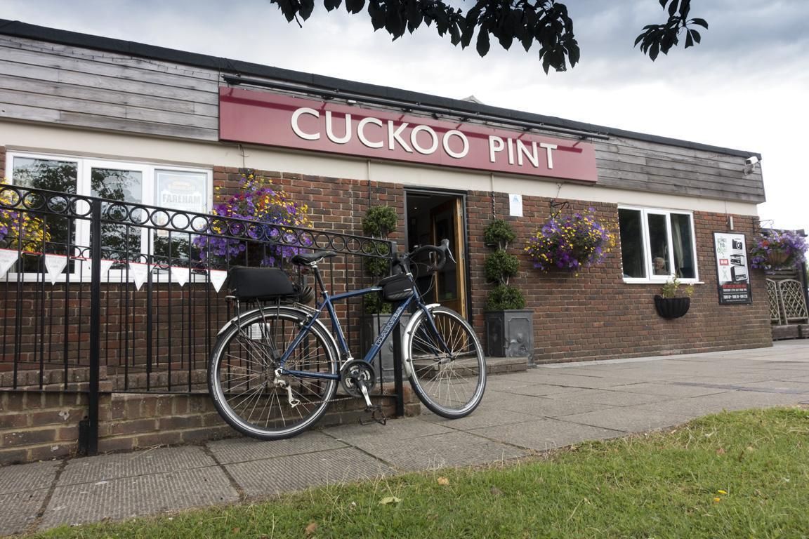 Pub. (Pub). Published on 01-09-2017