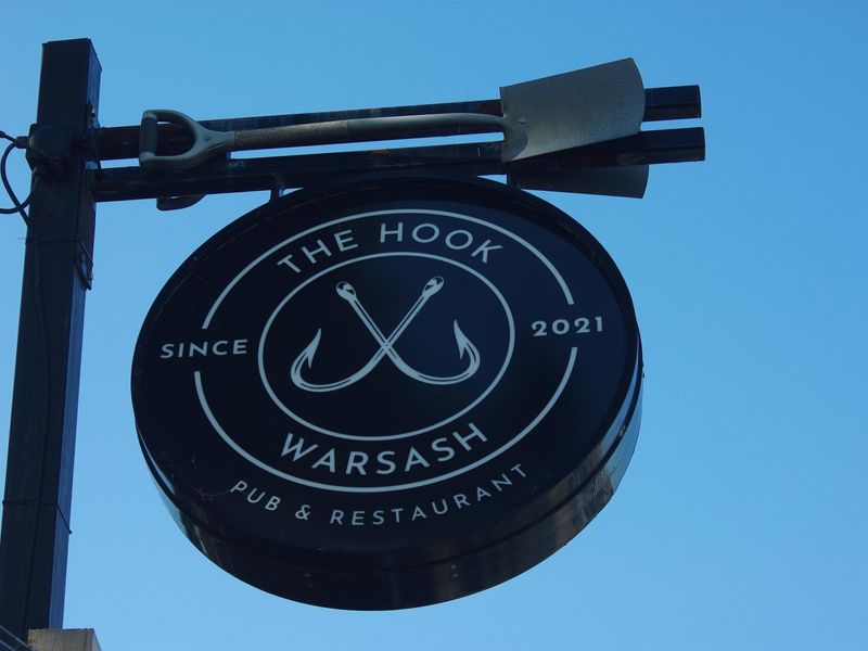 The Hook. (Pub, External, Sign). Published on 22-09-2022