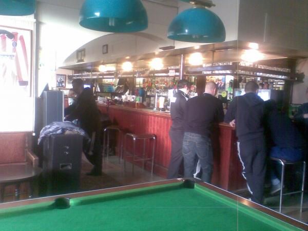 (Bar, Customers). Published on 21-05-2012