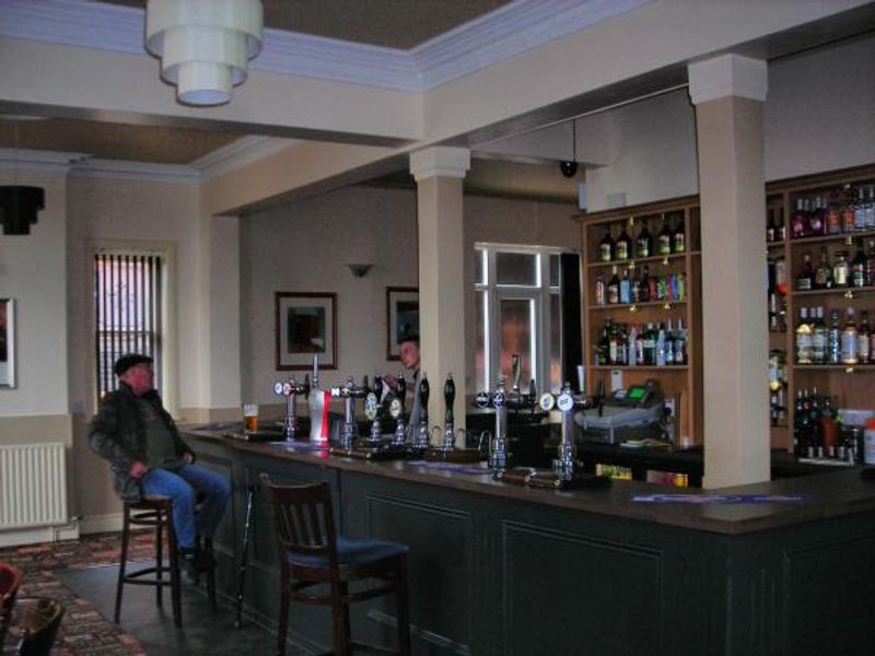 (Bar). Published on 21-05-2012