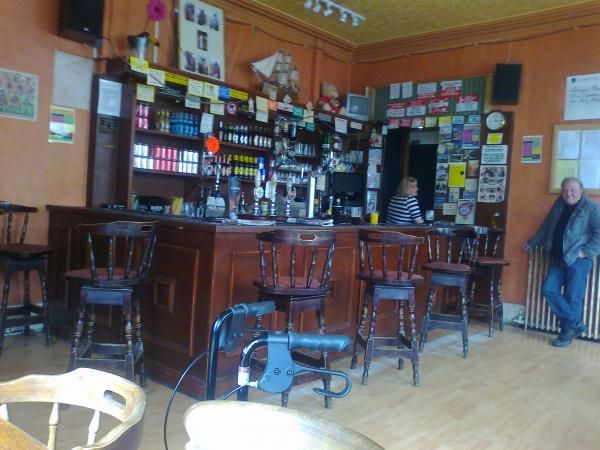 (Bar). Published on 27-05-2012