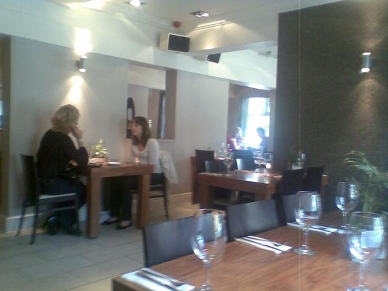 (Restaurant). Published on 11-06-2012 