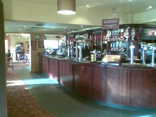 (Bar). Published on 11-06-2012
