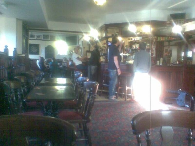 (Bar). Published on 11-06-2012 