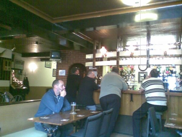 (Bar). Published on 27-05-2012