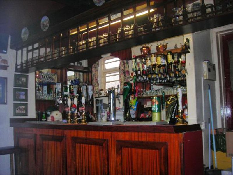 (Bar). Published on 27-05-2012