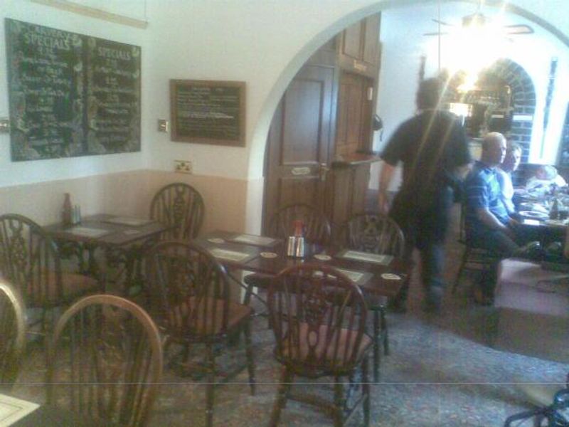 (Restaurant). Published on 07-06-2012 