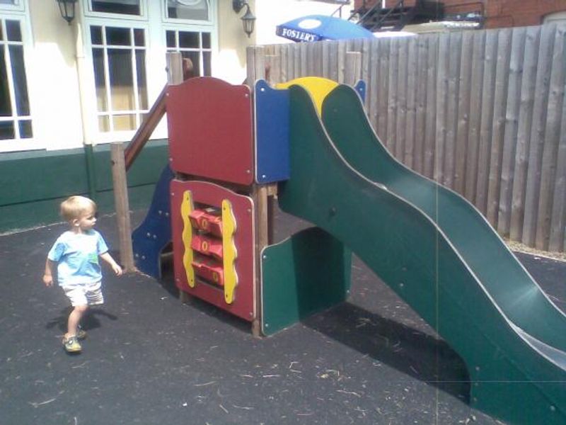 (Garden). Published on 06-06-2012 