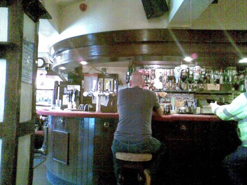 (Bar). Published on 06-06-2012