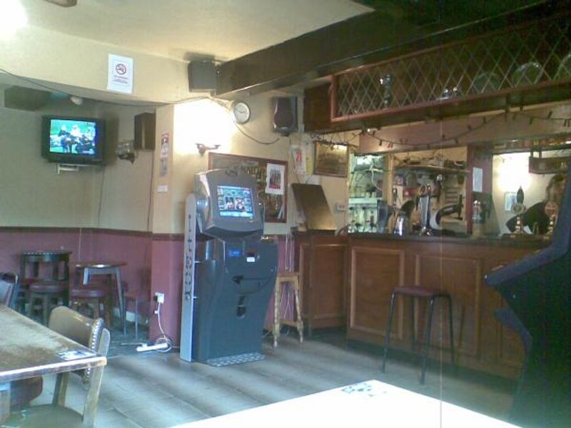(Bar). Published on 06-06-2012