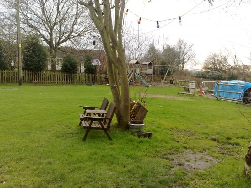(Garden). Published on 17-06-2012 