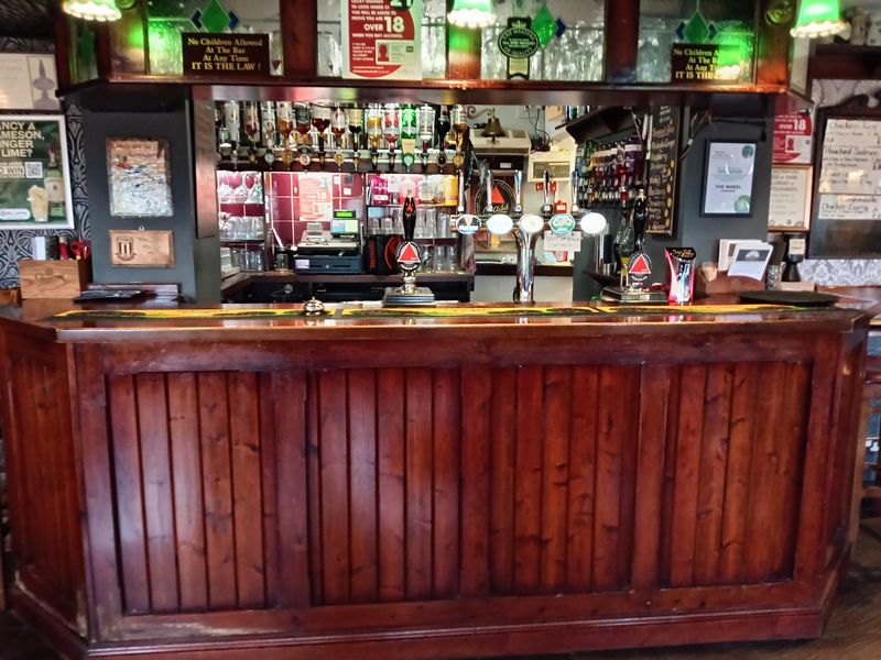 (Bar). Published on 05-10-2025 