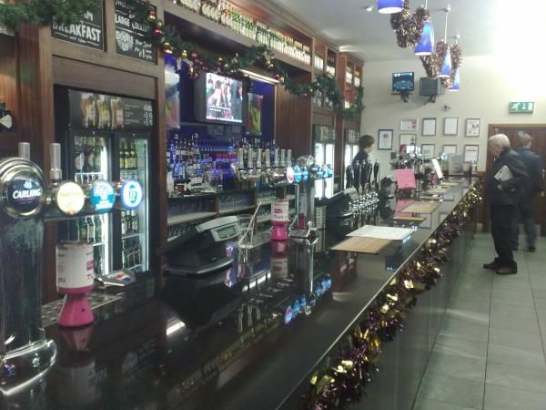 (Bar). Published on 06-06-2012