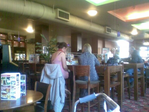 (Customers). Published on 06-06-2012