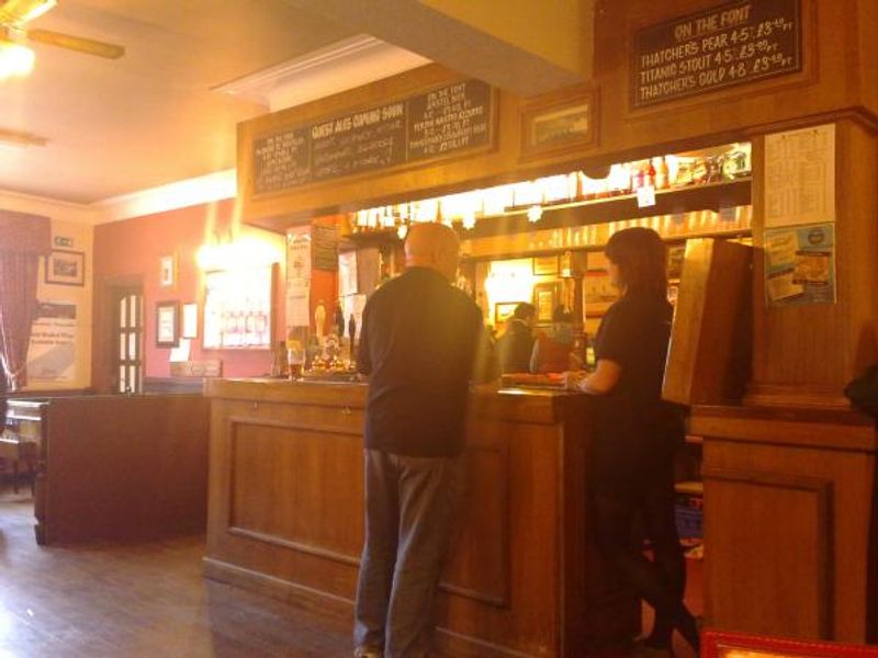 (Bar). Published on 21-05-2012