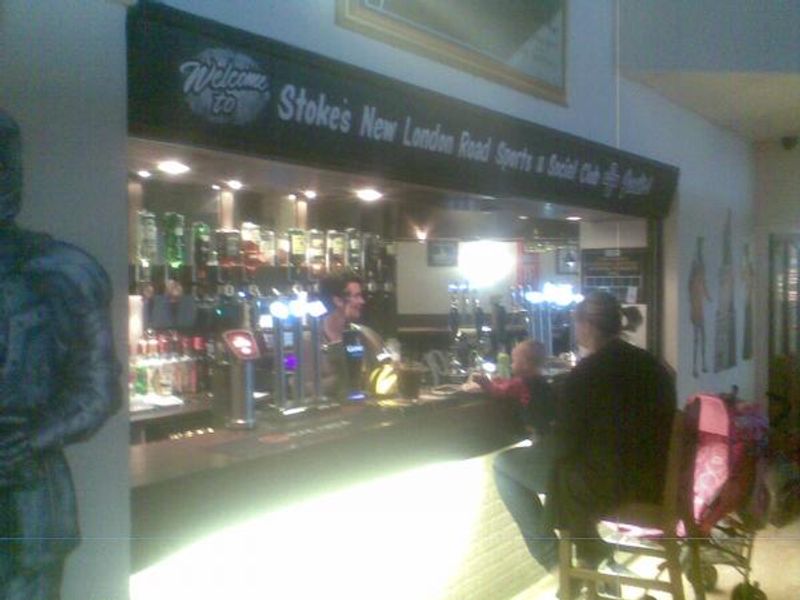 (Bar). Published on 27-05-2012 