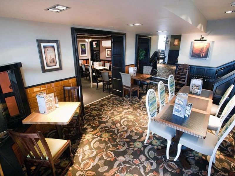 (Restaurant). Published on 21-10-2023 