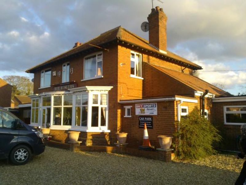 Six Ringers, Leverington, 2016. (Pub, External, Key). Published on 04-05-2016