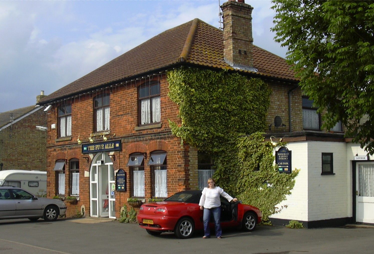 Five Alls, Benwick, 2003. (Pub, Key). Published on 15-07-2012