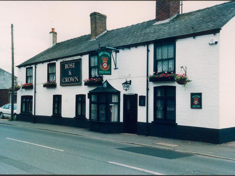 Rose & Crown, March, 2003. (Pub). Published on 15-07-2012 