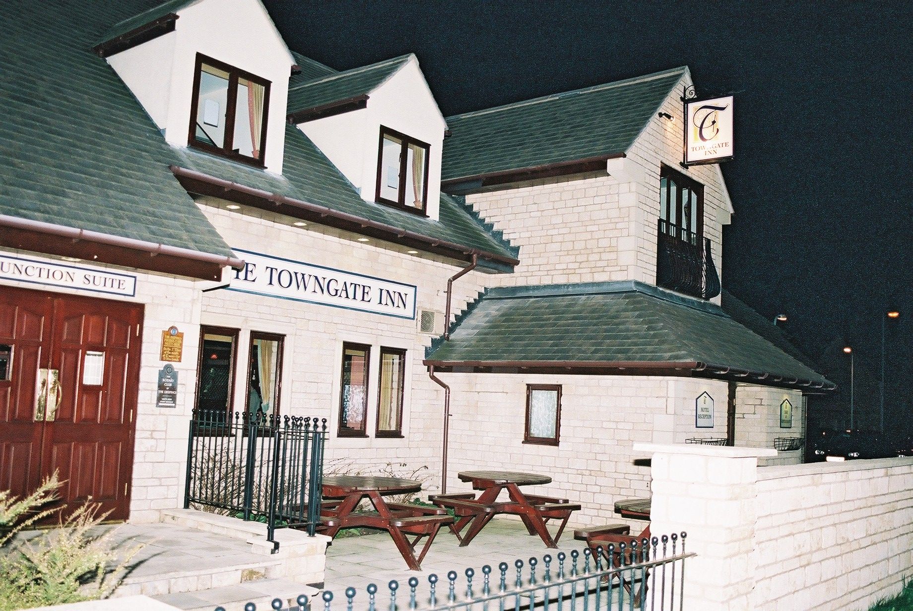 Towngate Inn, Market Deeping, 2004. (Pub). Published on 15-07-2012
