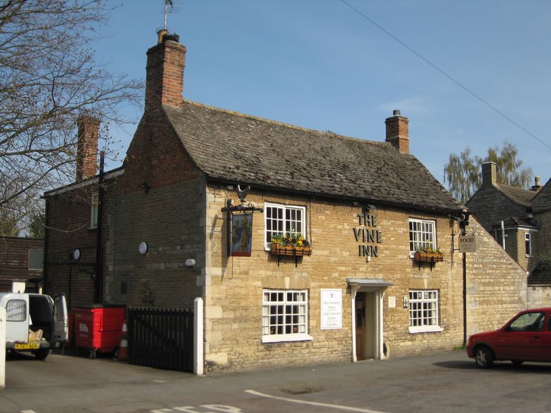 Vine Inn, Market Deeping, 2010. (Pub, Key). Published on 15-07-2012